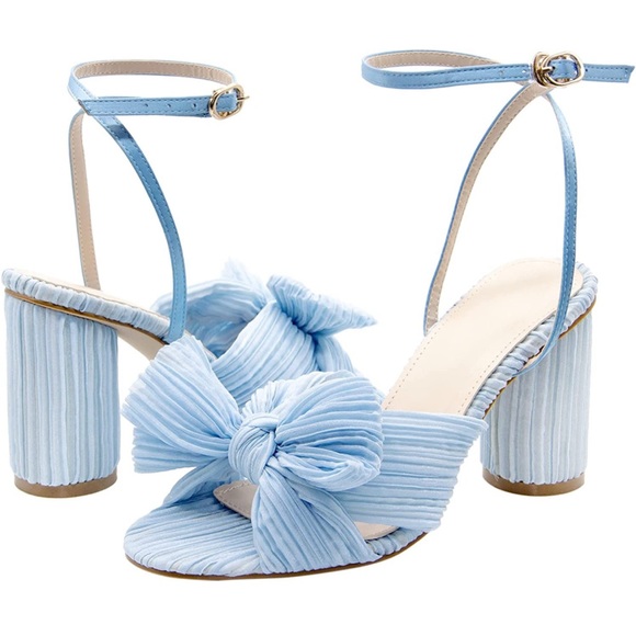 Shoes - Women’s open toe knotted blue heels sandals ankle back strap never worn size 7